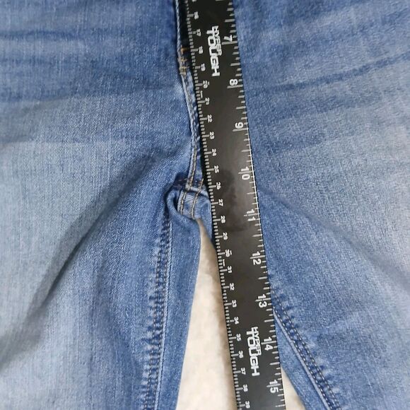 Kut Women's Stella Blue Jeans Raw Hem Wide Leg Size 6 Comfort Everyday Wear - Picture 10 of 16